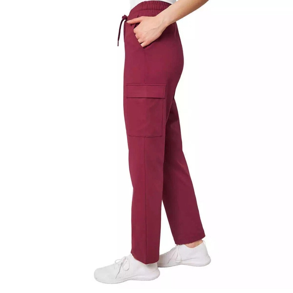 Mondetta Women's Maroon Cargo Joggers - Picture 4 of 4